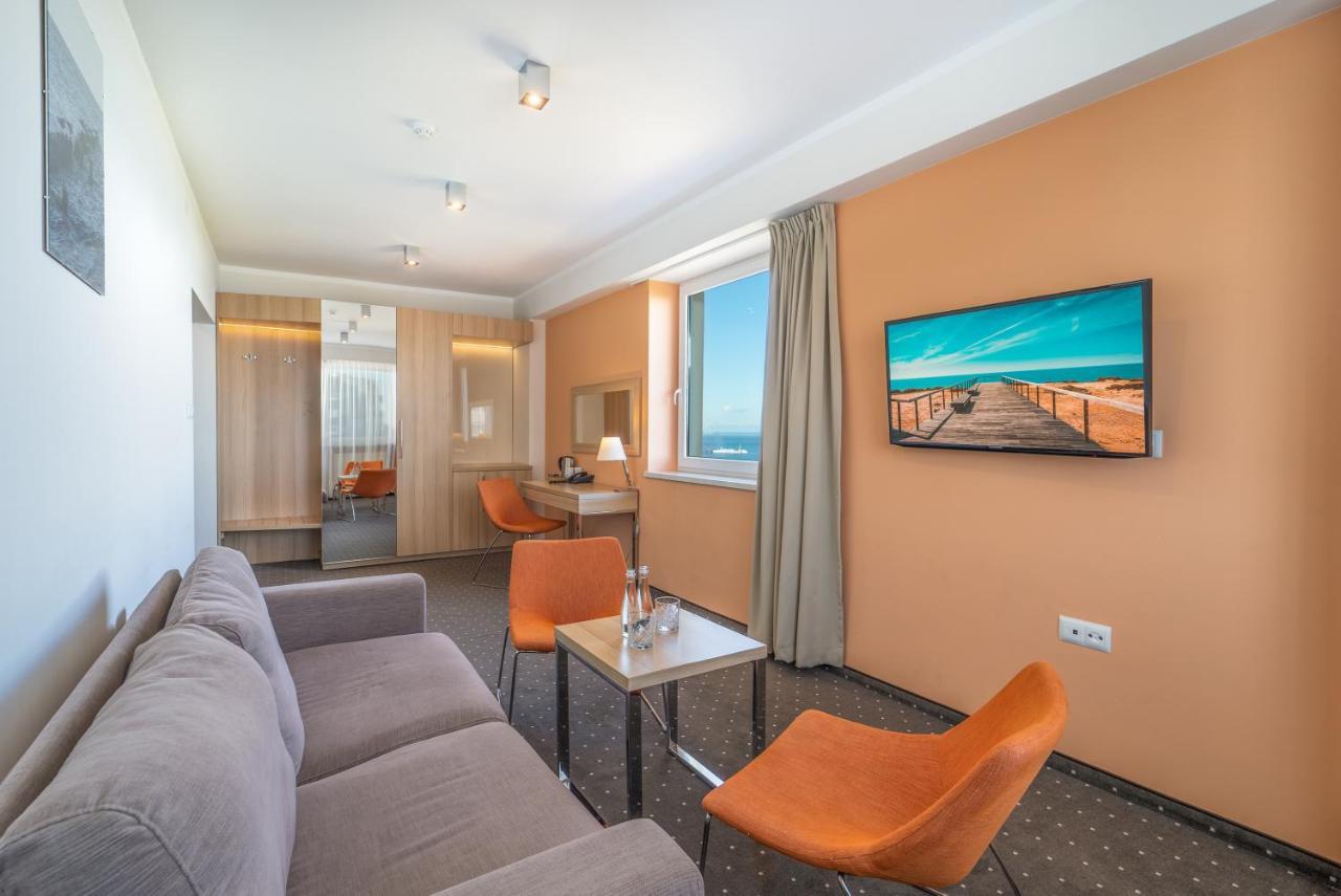 Vestina Wellness & Spa Hotel Miedzyzdroje Dış mekan fotoğraf