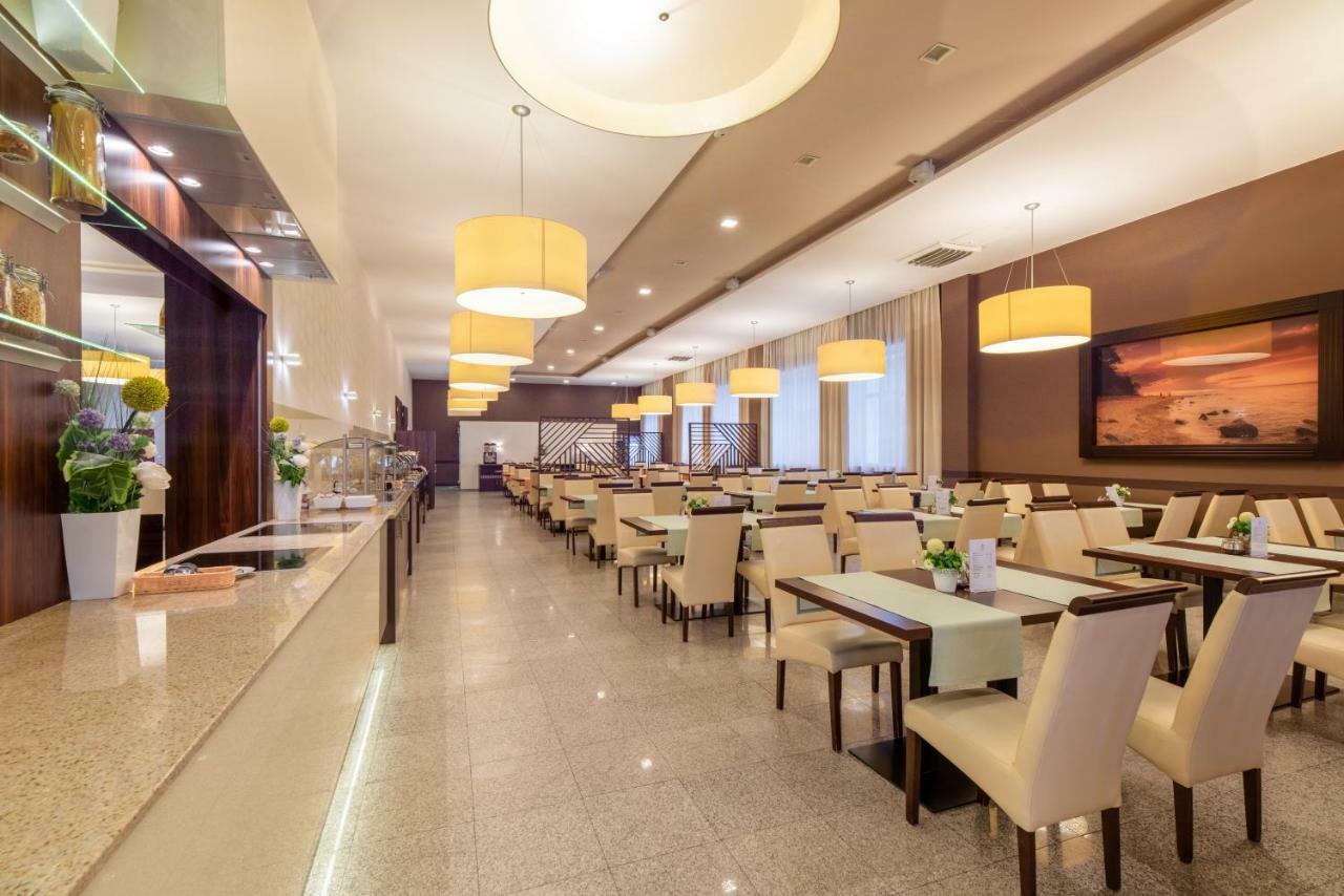 Vestina Wellness & Spa Hotel Miedzyzdroje Dış mekan fotoğraf